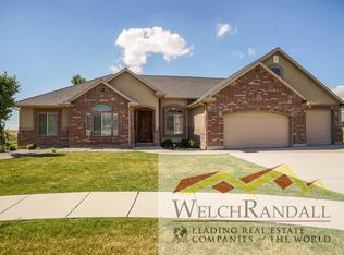 2214 W Prairie View Dr, Farmington, UT 84025