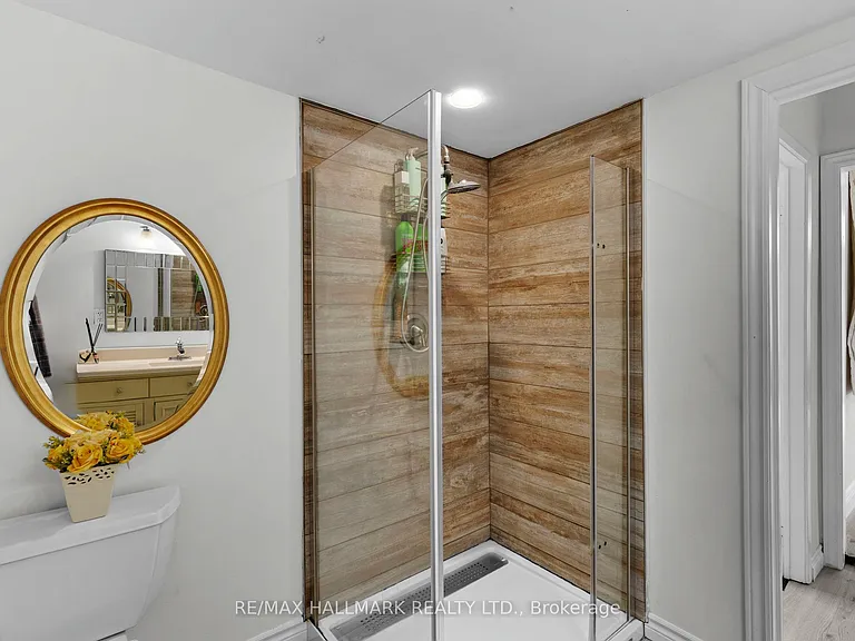 95 Lake Ave — Photo 18