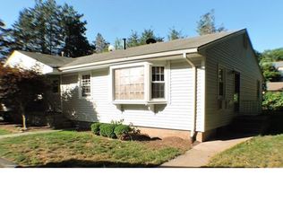 68 Janet Cir UNIT 13, Bridgeport, CT 06606