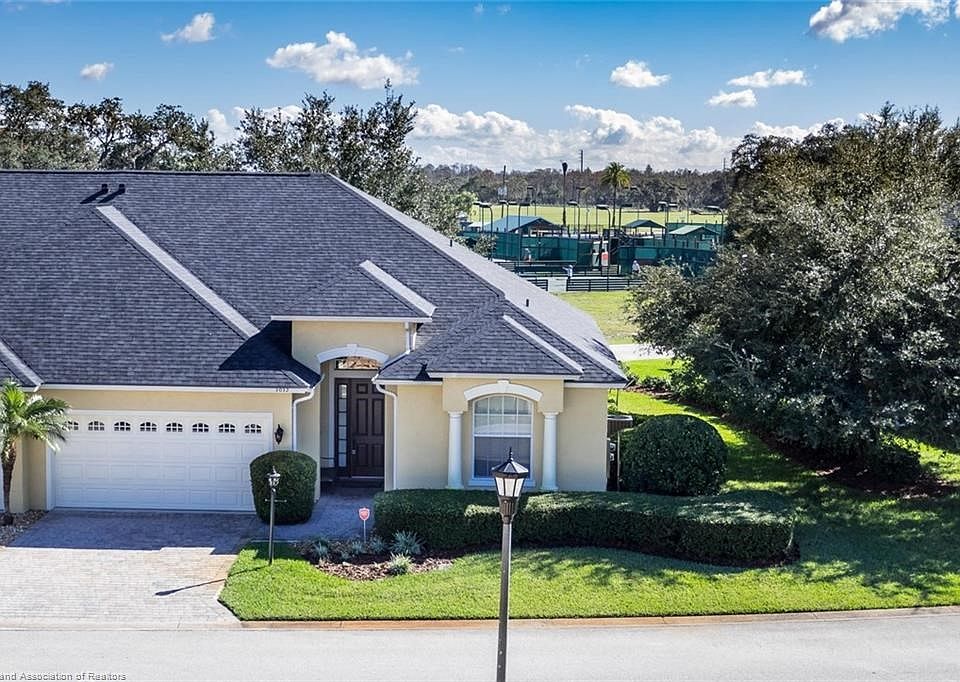 1st image of 3032 Royal Oaks Ct