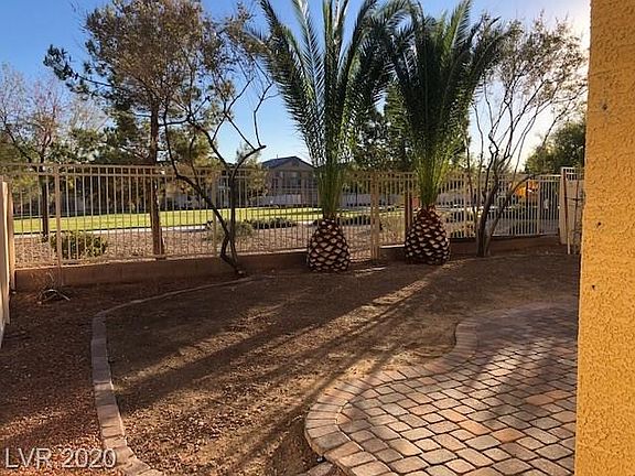 3rd image of 3645 Lakeside Villas Ave #0