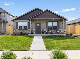 3754 SW Metolius Ave, Redmond, OR 97756
