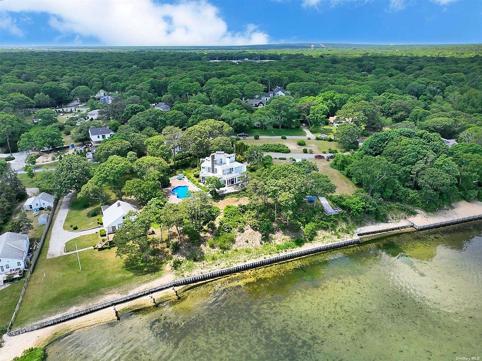 10 Bay View Drive, Hampton Bays, NY 11946 Zillow