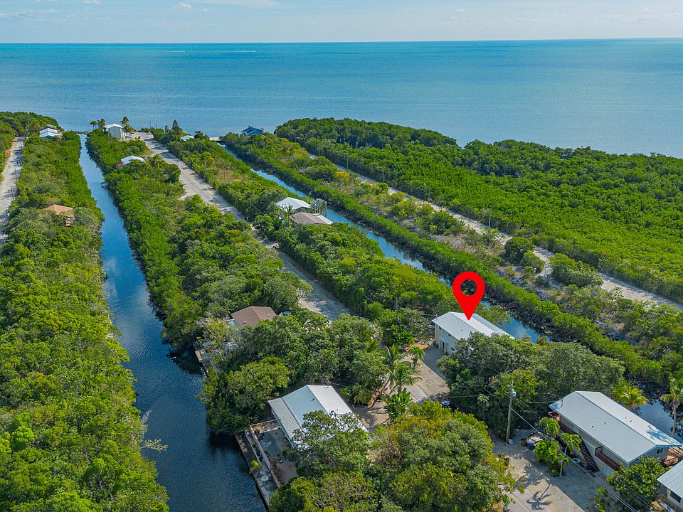 1st image of 133 Valois Blvd