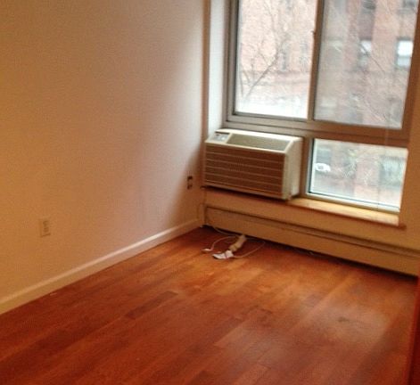 2nd image of 11 Monroe St APT 5A
