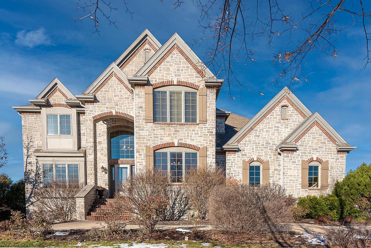 N53W21788 Taylors Woods Dr, Menomonee Falls, WI 53051 Zillow