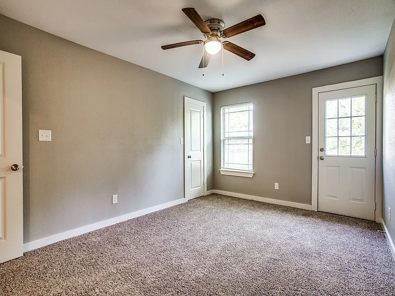 8106 Tanner Ave #8106 — Photo 12
