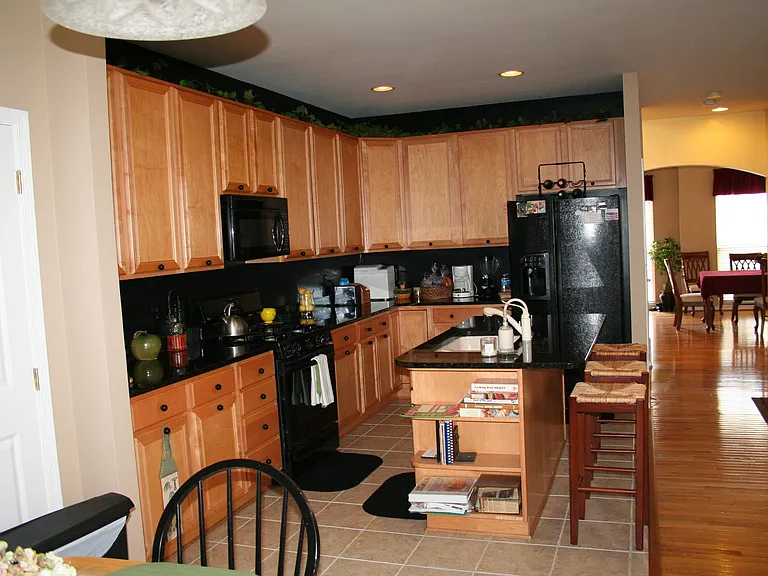 9135 Stonegarden Dr — Photo 19