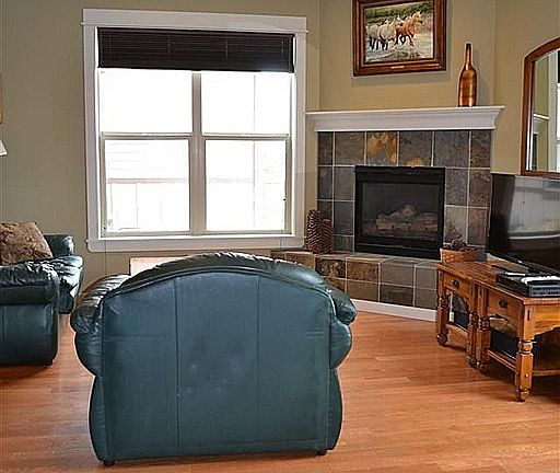5th image of 72 Kimball Ave #8-B