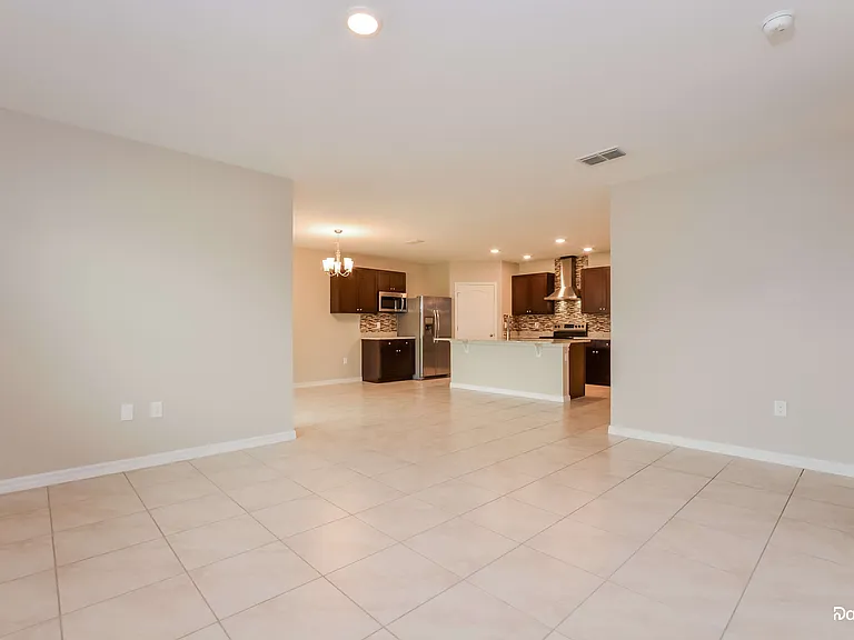 4182 Looking Glass Pl — Photo 5