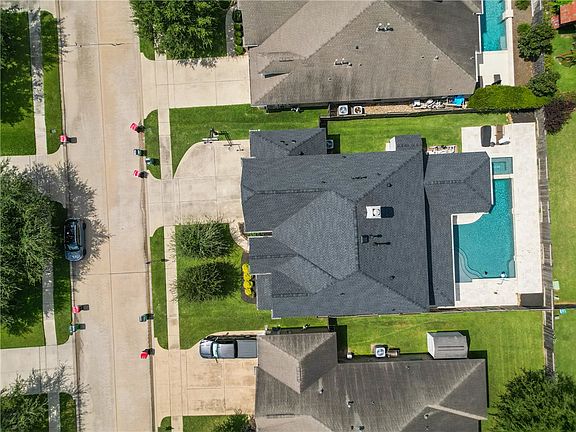 2nd image of 14831 Blue Egret Dr