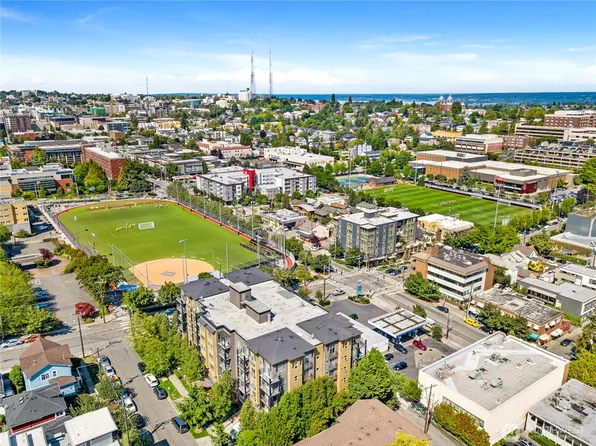 412 11th Avenue #209, Seattle, WA 98122