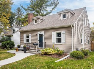 3017 York Ave N, Robbinsdale, MN 55422