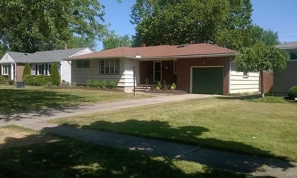 1st image of 38 Park Forest Dr