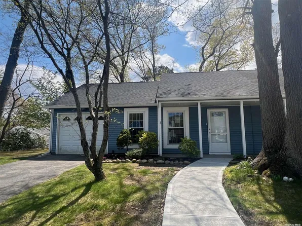 140B Laurance Lane #B, Ridge, NY 11961