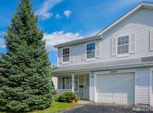 2764 Cedar Glade Rd, Naperville, IL 60564