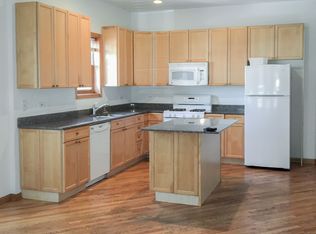2747 N Southport Ave #1N, Chicago, IL 60614