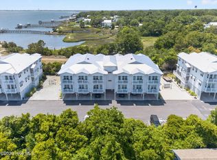 702 E Moore Street # 207, Southport, NC 28461