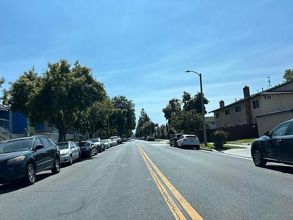 4th image of 2891 Canyon Crest Dr APT 53