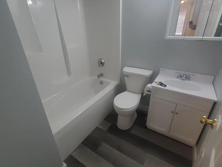 918 Denton St #14 — Photo 7