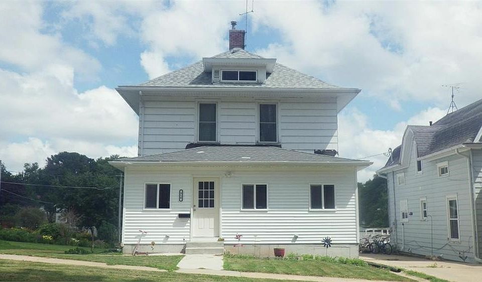 910 14th St, Belle Plaine, IA 52208 MLS 2302238 Zillow