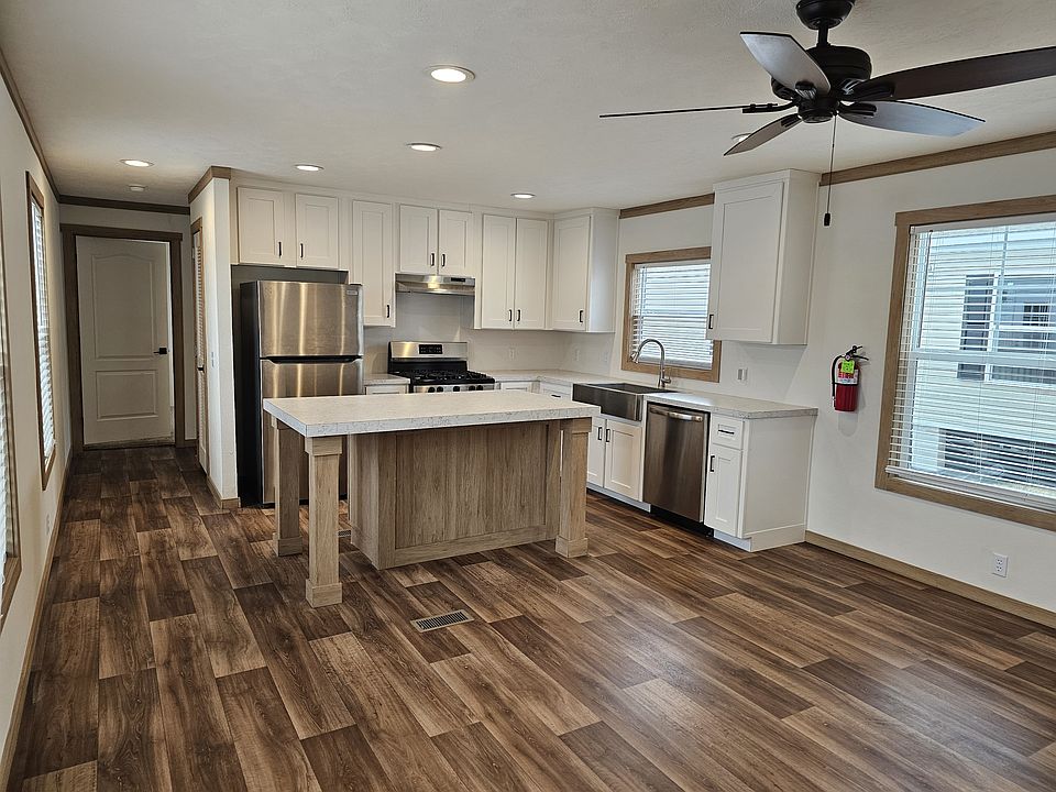 1st image of 2101 SW 38th St Lot 62