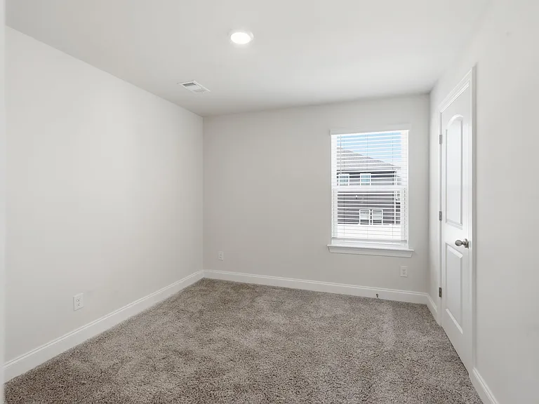 4371 Skyridge Dr — Photo 10