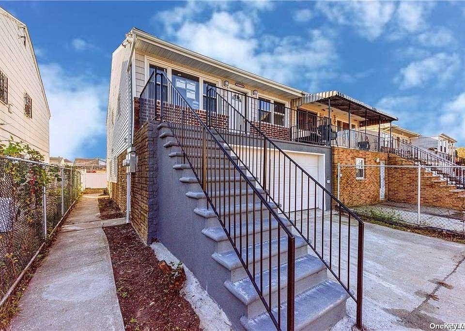 1st image of 6949 De Costa Ave