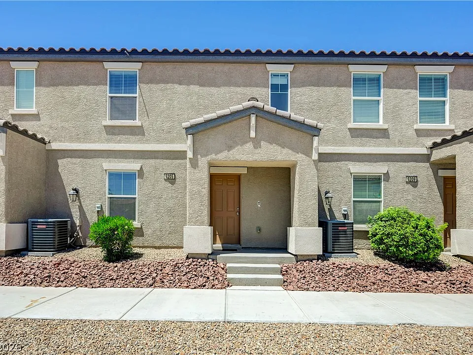 5205 Silica Chalk Ave