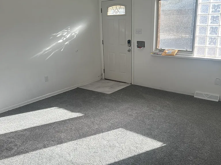 478 Titan Ct — Photo 13