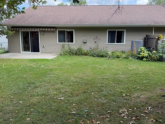 4th image of 705 Maple Ave