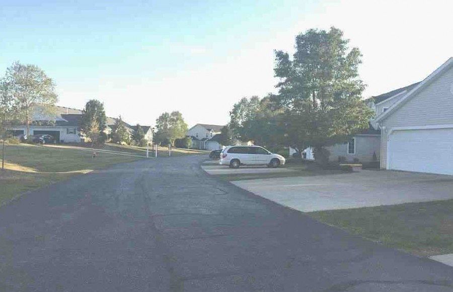2nd image of 9348 Hickory Ridge Dr