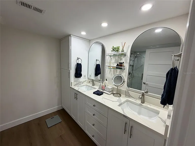 1480 Gulf Blvd #309 — Photo 10