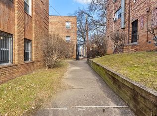 Meadow Green Courts, Washington, DC 20019