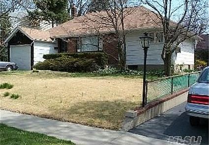 1st image of 45 Cornell Dr