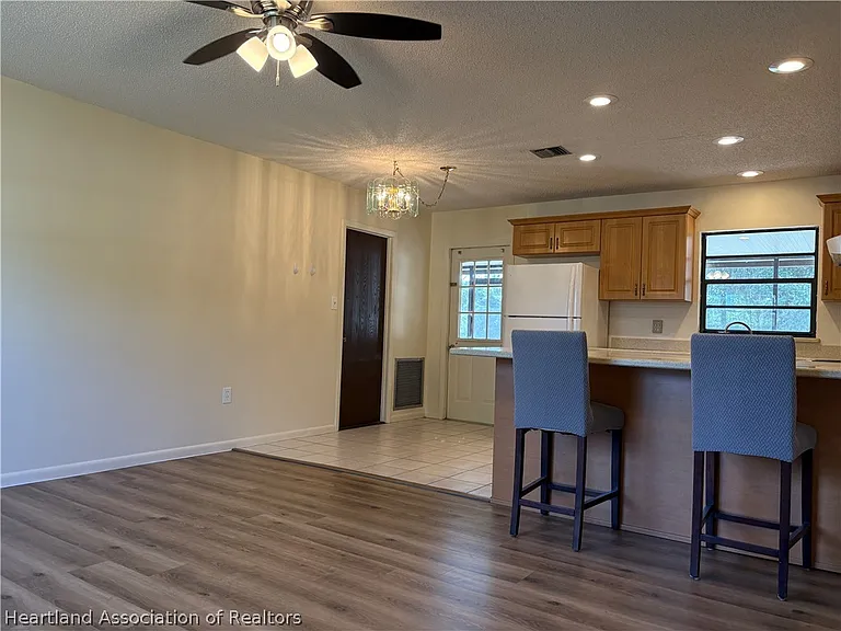 119 Washington Blvd — Photo 3