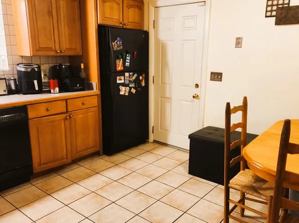 25 Dighton St APT B, Boston, MA 02135