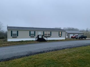 1619 Richmond Hill Rd, Bedford, KY 40006