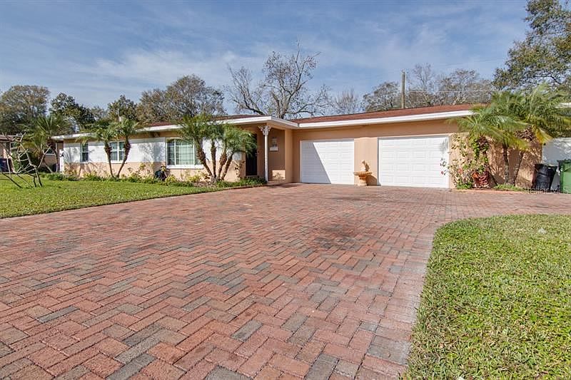 1st image of 1511 W Park Ln