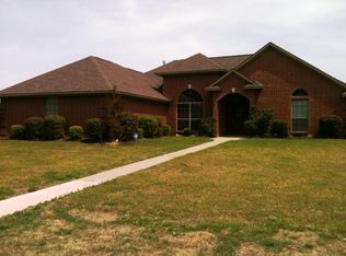 1904 Pinson Dr, Texarkana, AR 71854