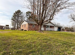 693 N Messmer St, Scott City, MO 63780