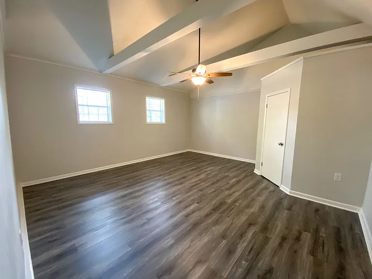 4152 Rhodes Ave — Photo 16