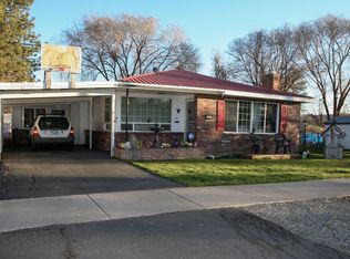 1860 Manzanita St, Klamath Falls, OR 97601