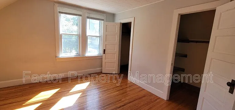 1108 N 6th St — Photo 6