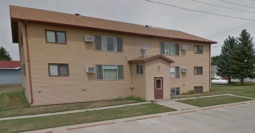 407 W Divide Ave — Photo 1