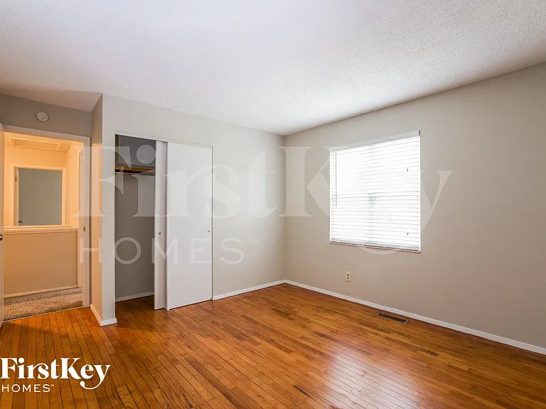 5511 Fireleaf Dr — Photo 12