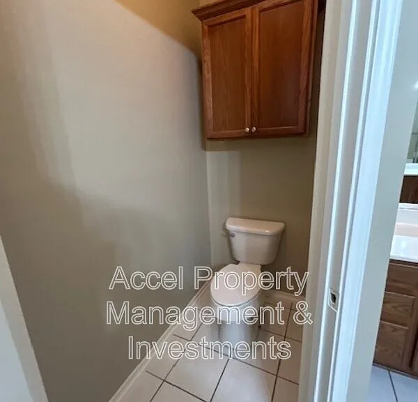 4510 Santa Inez St — Photo 8