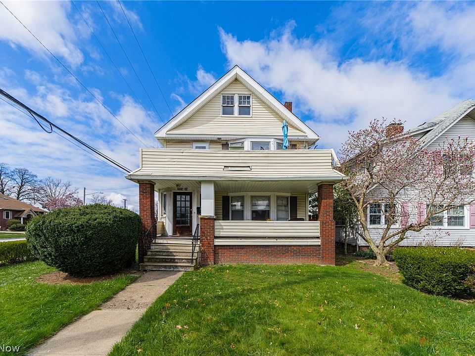 1st image of 2228 Wyandotte Ave