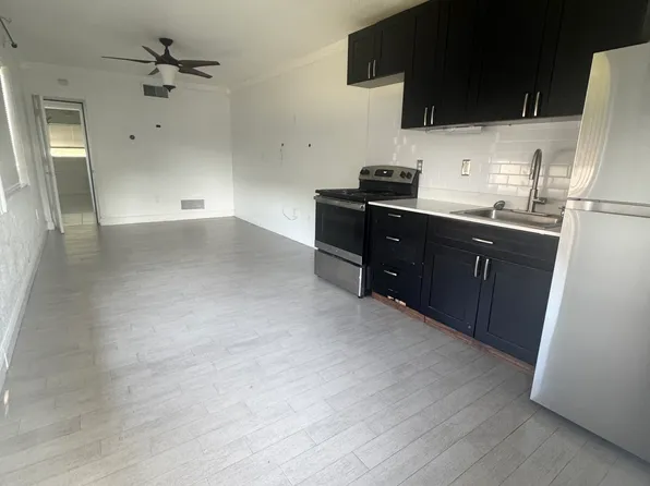 7443 Branch St, Hollywood, FL 33024