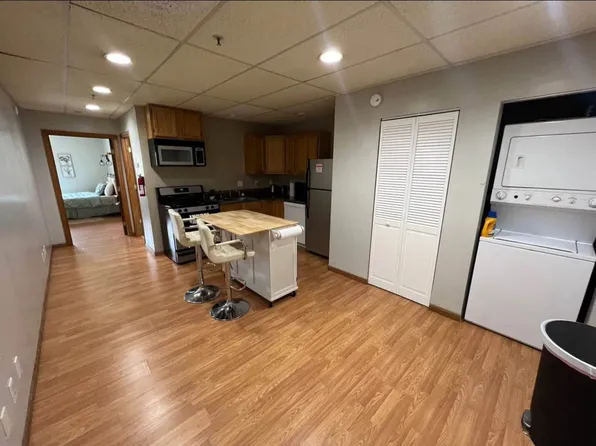 201 Walnut St APT 1, Morgantown, WV 26505